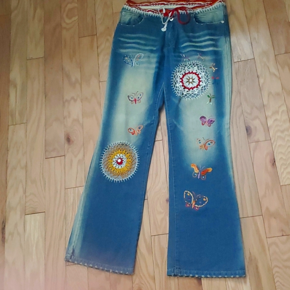 "COOL" DECORATIVE BLUE JEANS Size 12
